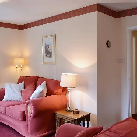 Holiday home Yewbarrow